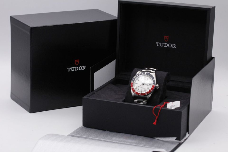Tudor Black Bay GMT M79830RB-0010 Image 5
